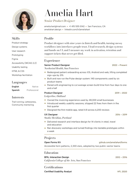 Luxe resume template
